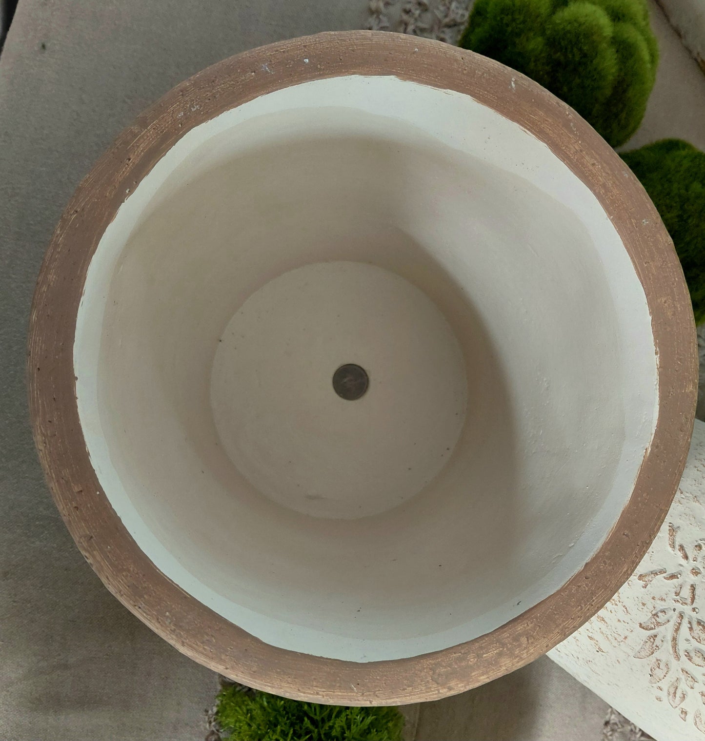 Large Earthern French Bee Pot