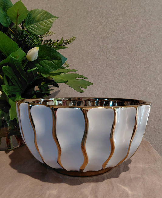 Jonglea White & Gold Display Bowl