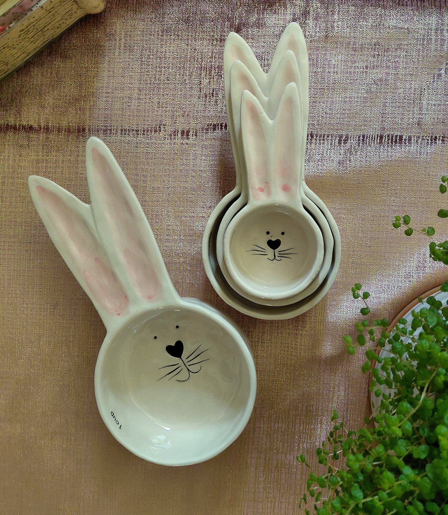 Quality Ceramic Bunny Measuring Cups