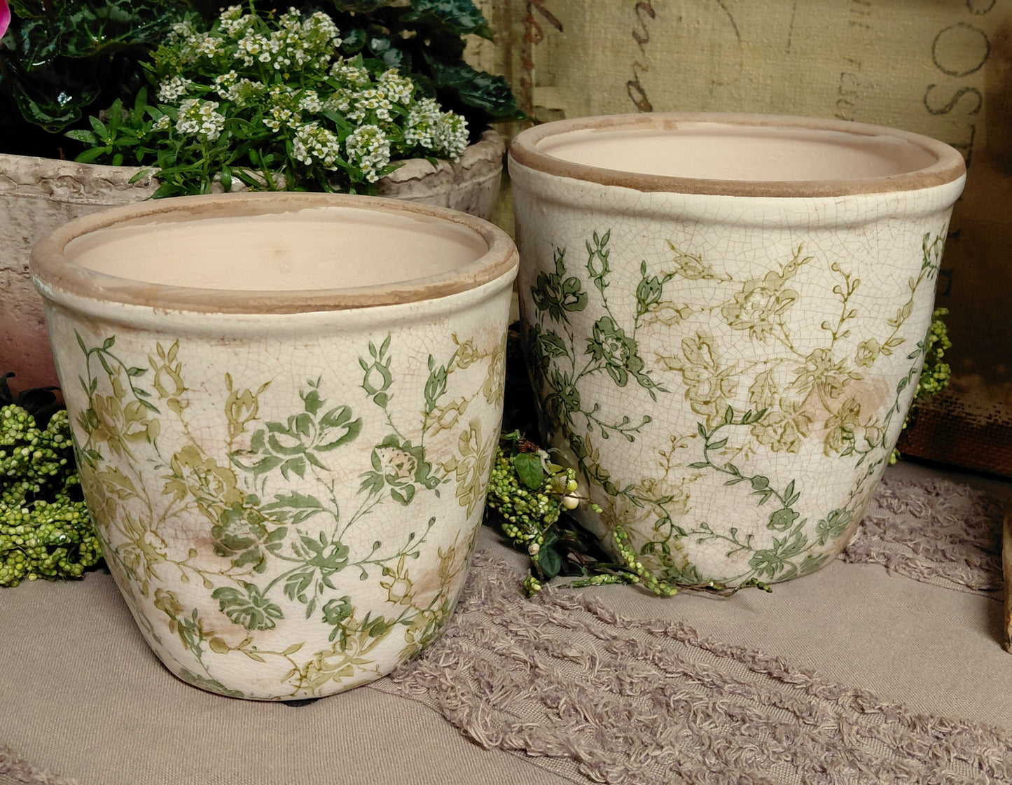 Tuscan Ivy Hand Painted Floral Ceramic Pot