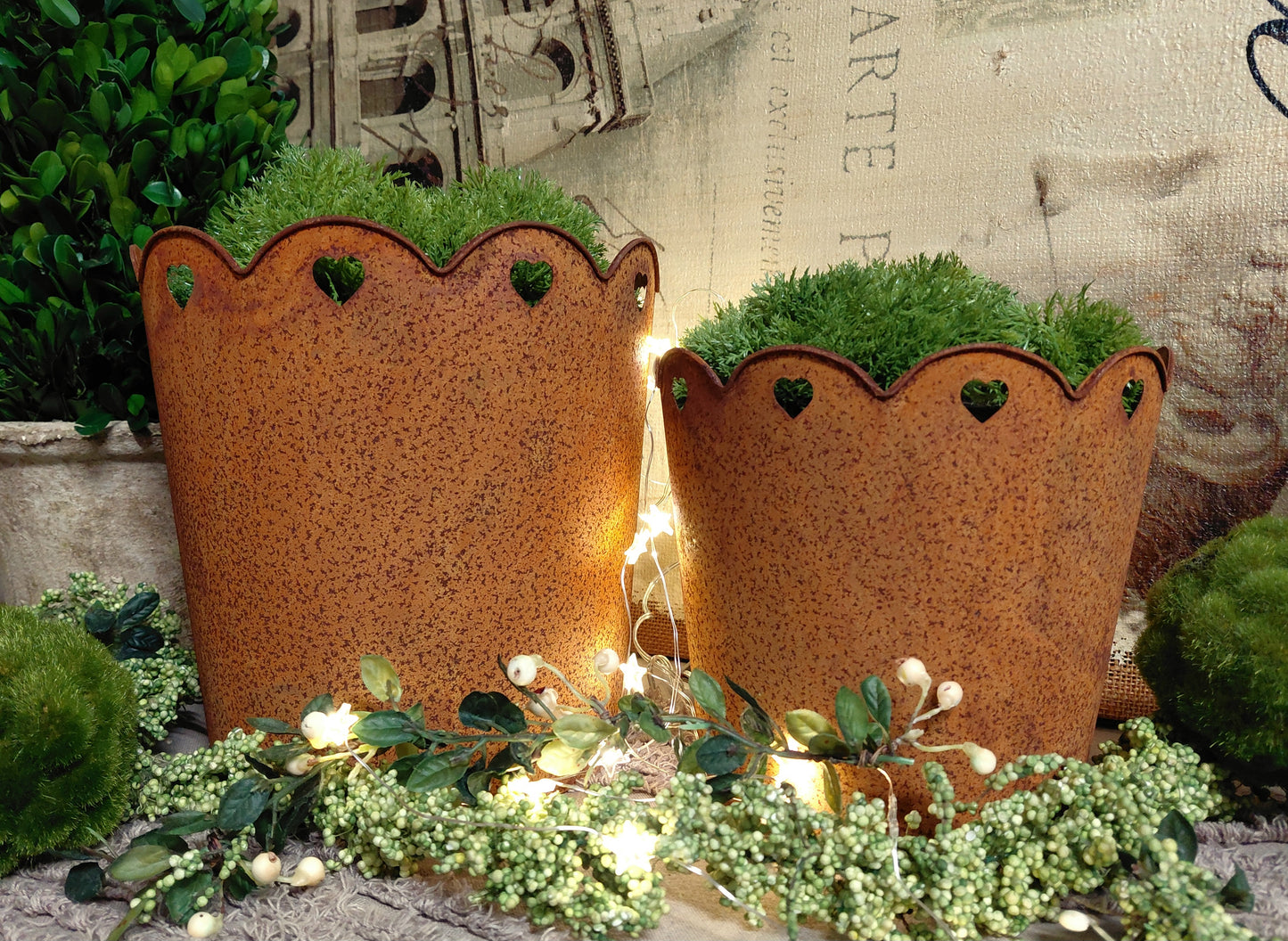 Rustic Scalloped Heart Planter - Large